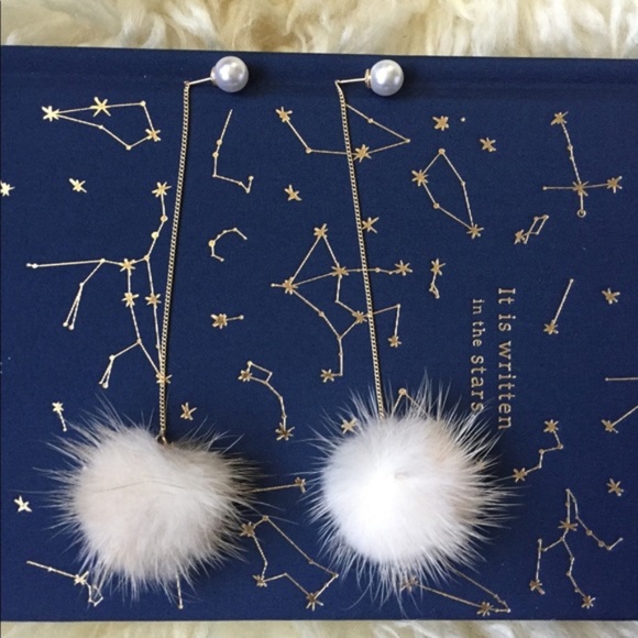 Jewelry - Beige Pom Pom Earrings